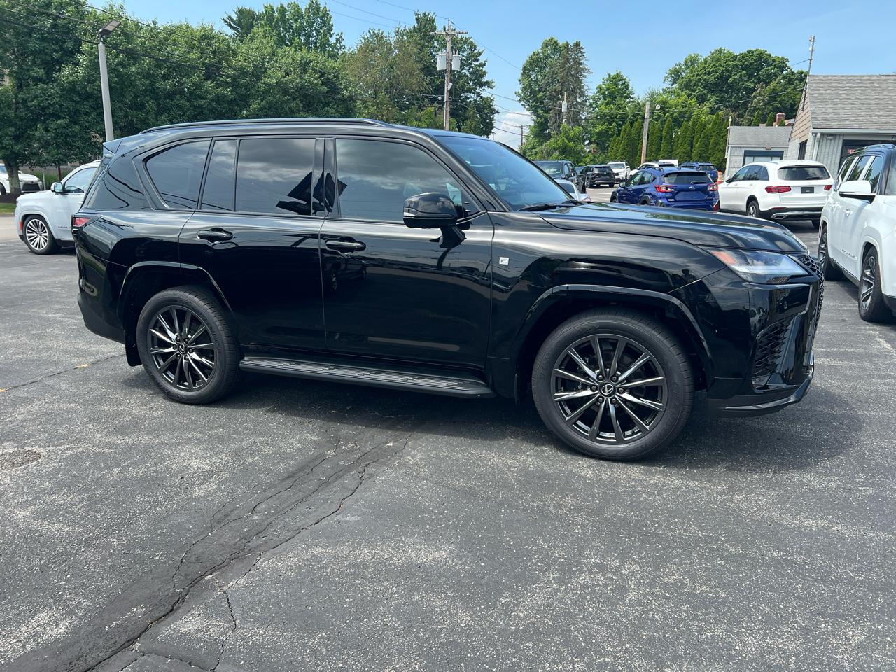 Lexus LX LX 600 F SPORT 4WD 2024