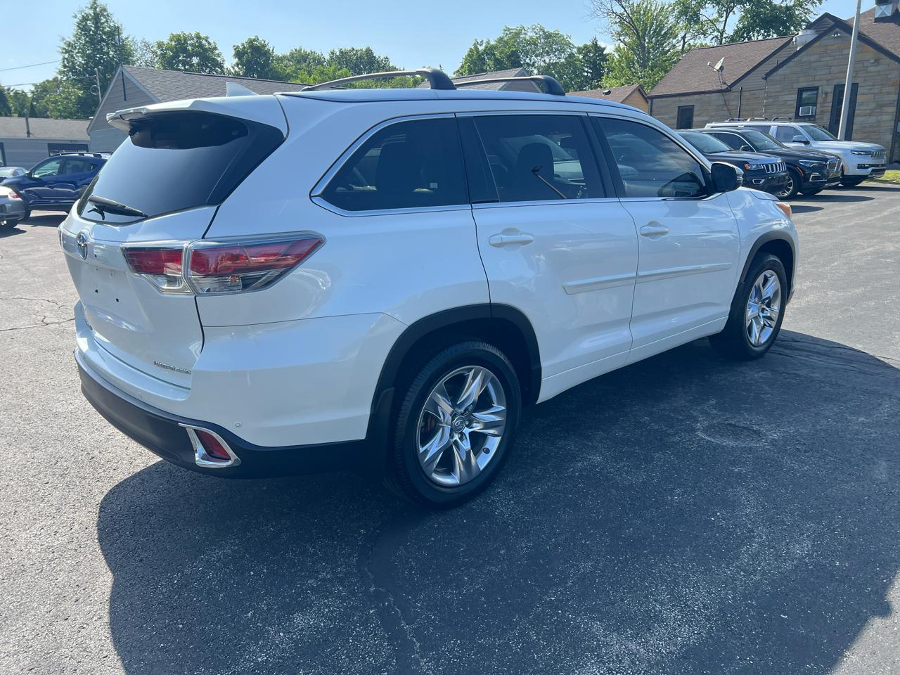 Toyota Highlander AWD 4dr V6 Limited (Natl) 2015