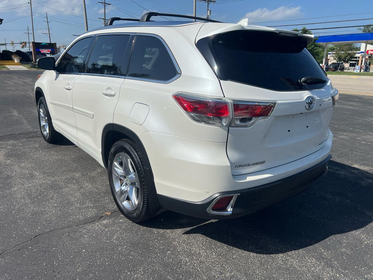 Toyota Highlander AWD 4dr V6 Limited (Natl) 2015