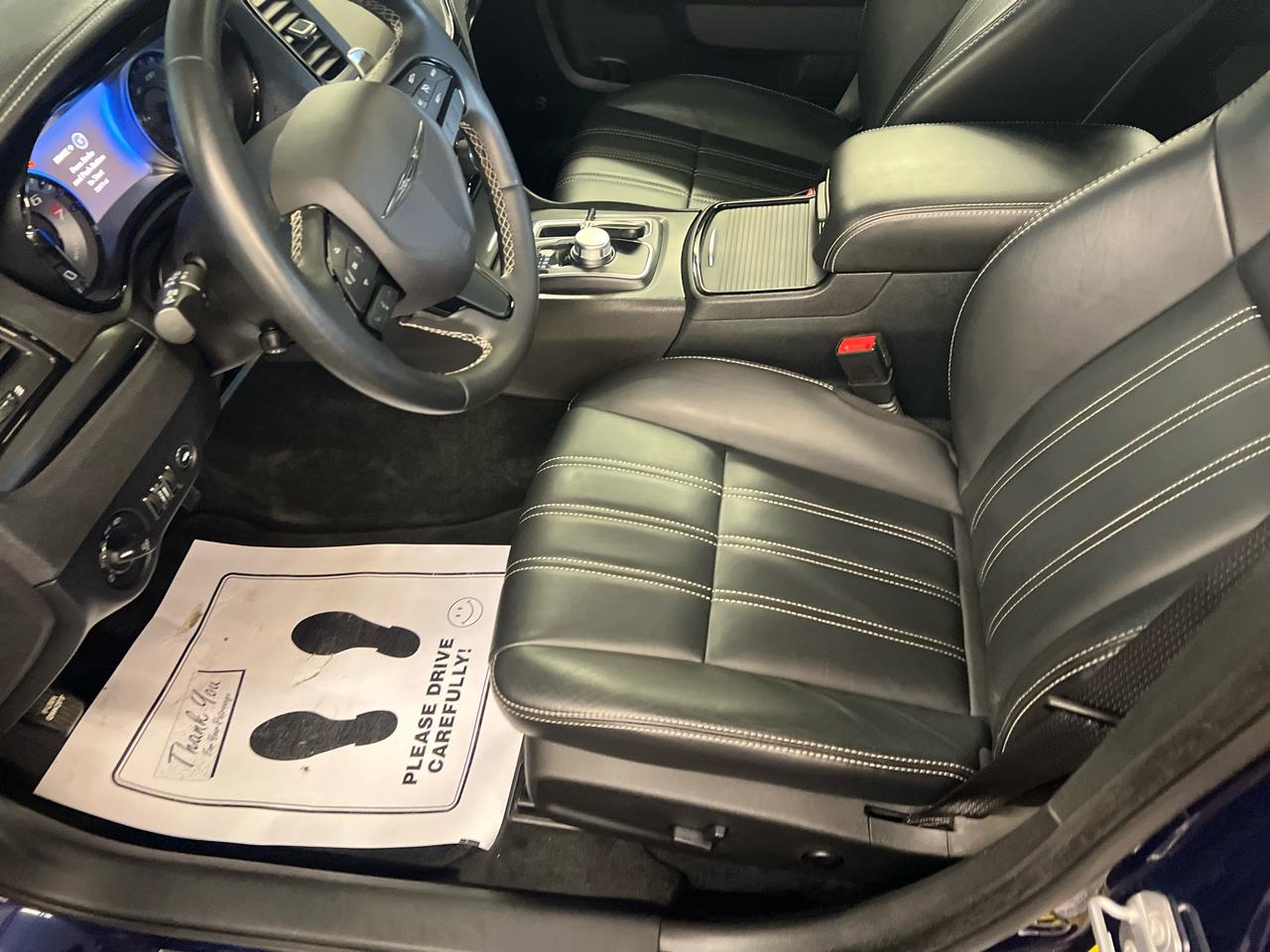Chrysler 300 4dr Sdn 300S AWD 2015