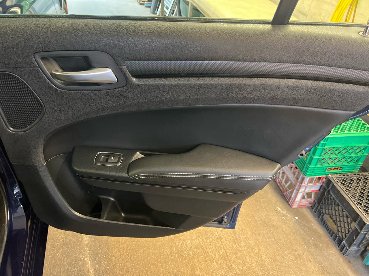 Chrysler 300 4dr Sdn 300S AWD 2015