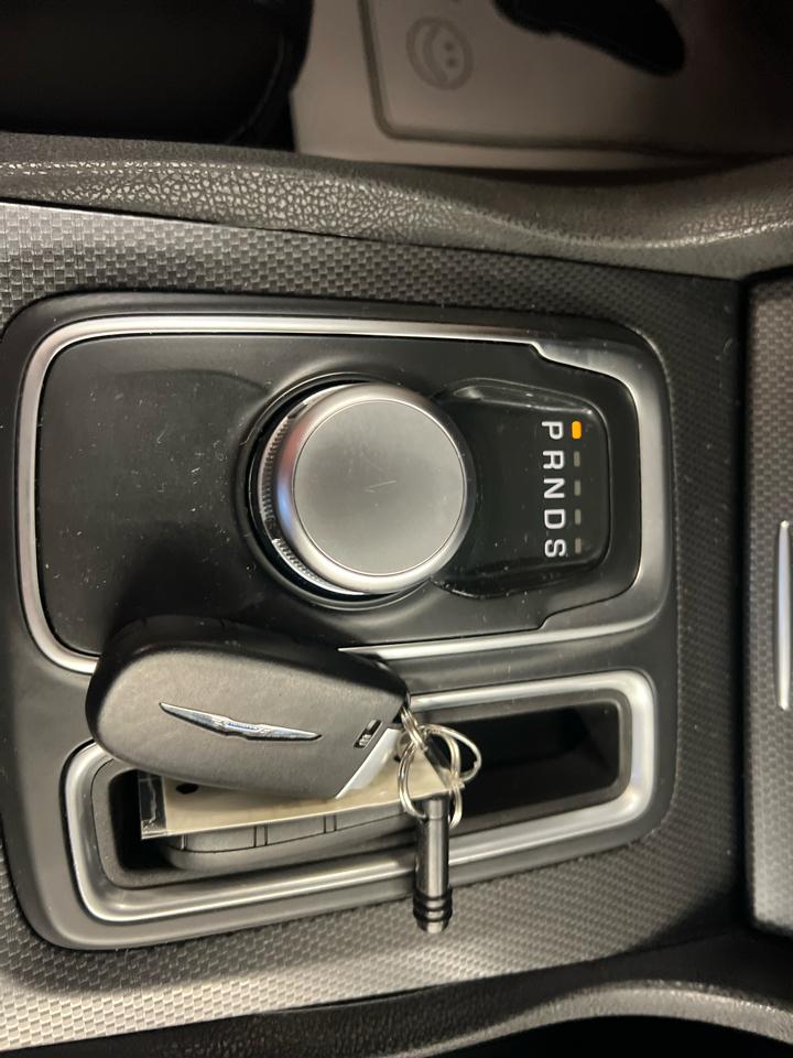 Chrysler 300 4dr Sdn 300S AWD 2015