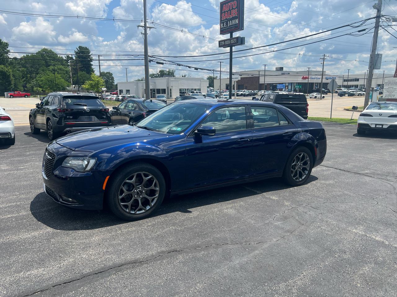 2015 Chrysler 300 4dr Sdn 300S AWD