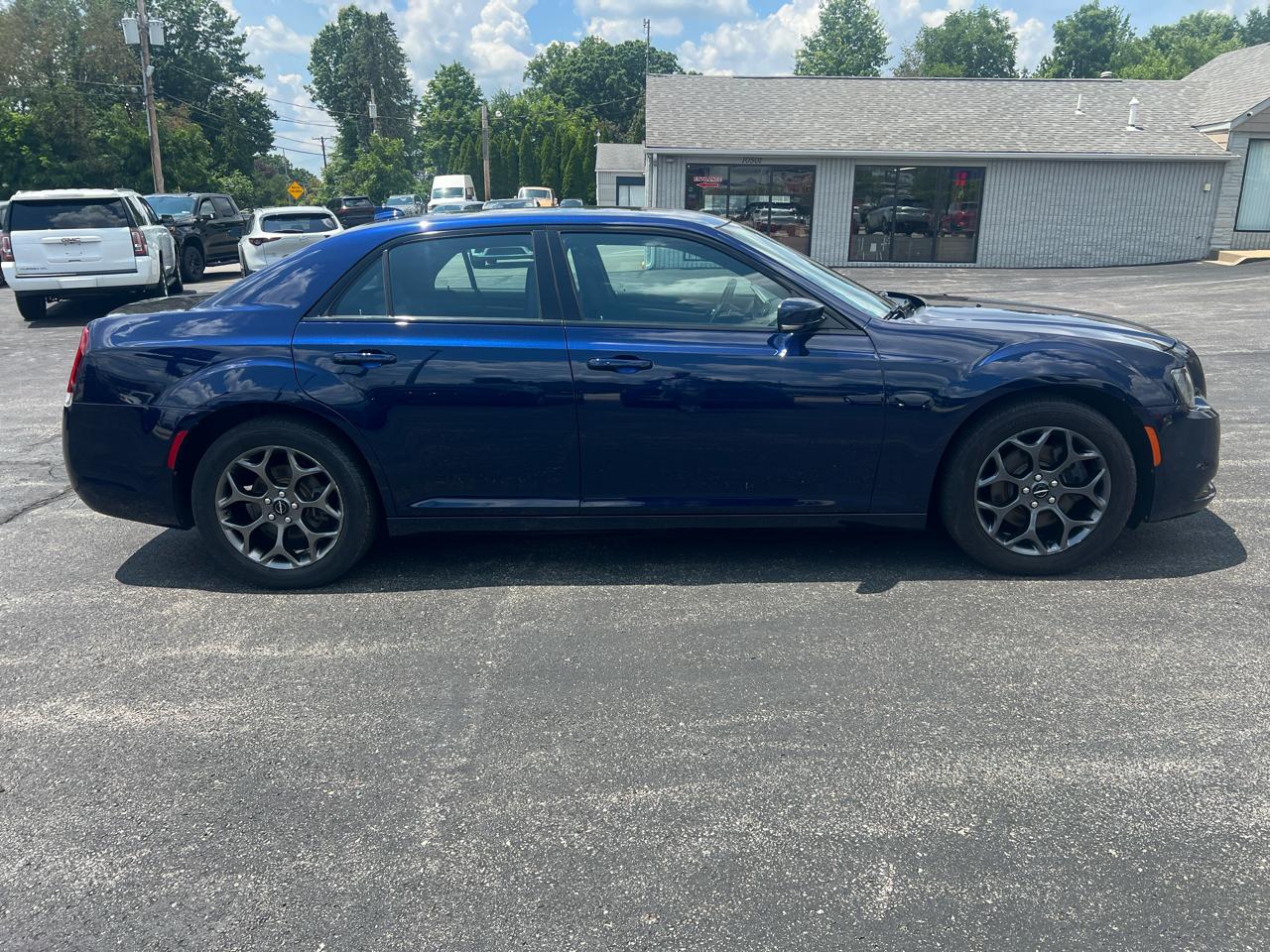 Chrysler 300 4dr Sdn 300S AWD 2015