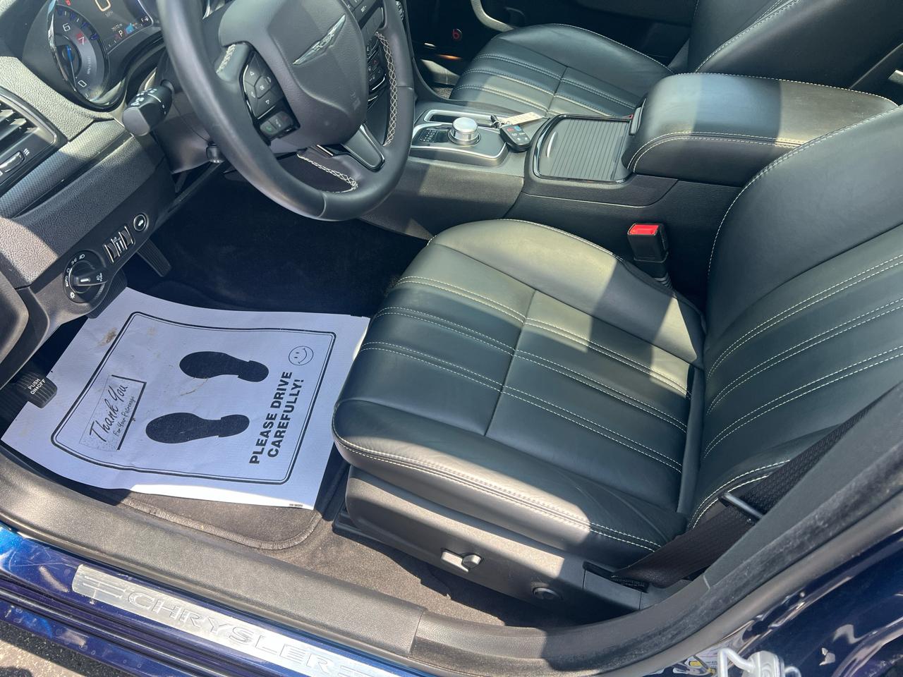 Chrysler 300 4dr Sdn 300S AWD 2015