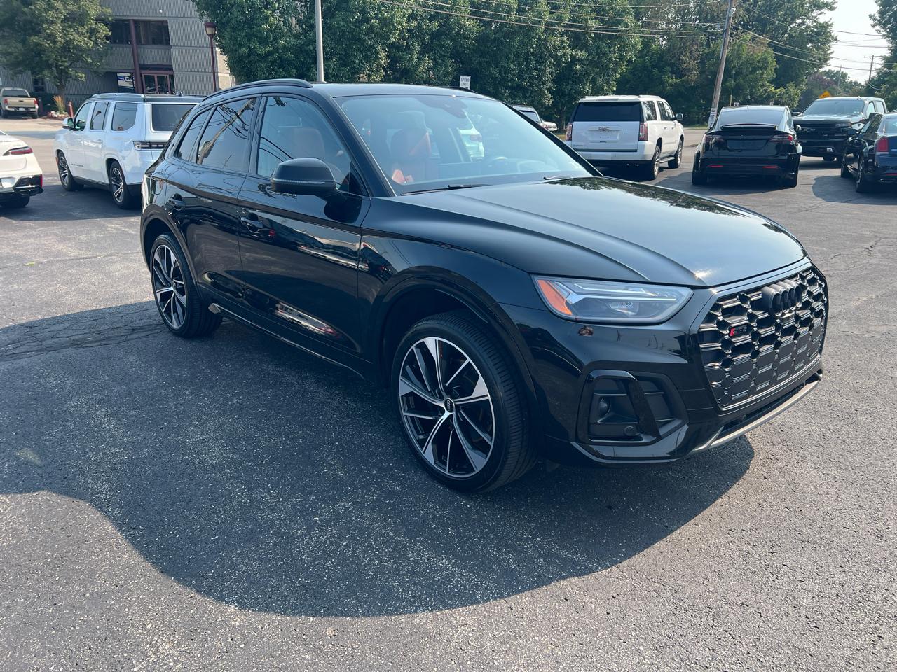 Audi SQ5 Premium Plus 3.0 TFSI quattro 2024