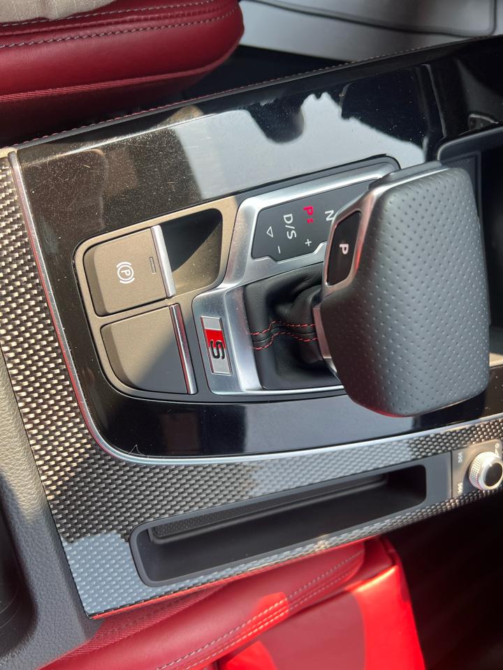 Audi SQ5 Premium Plus 3.0 TFSI quattro 2024