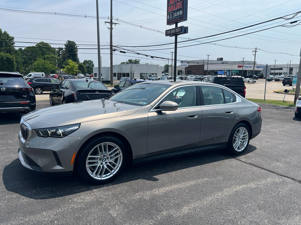 BMW 5 Series 530i xDrive Sedan 2024