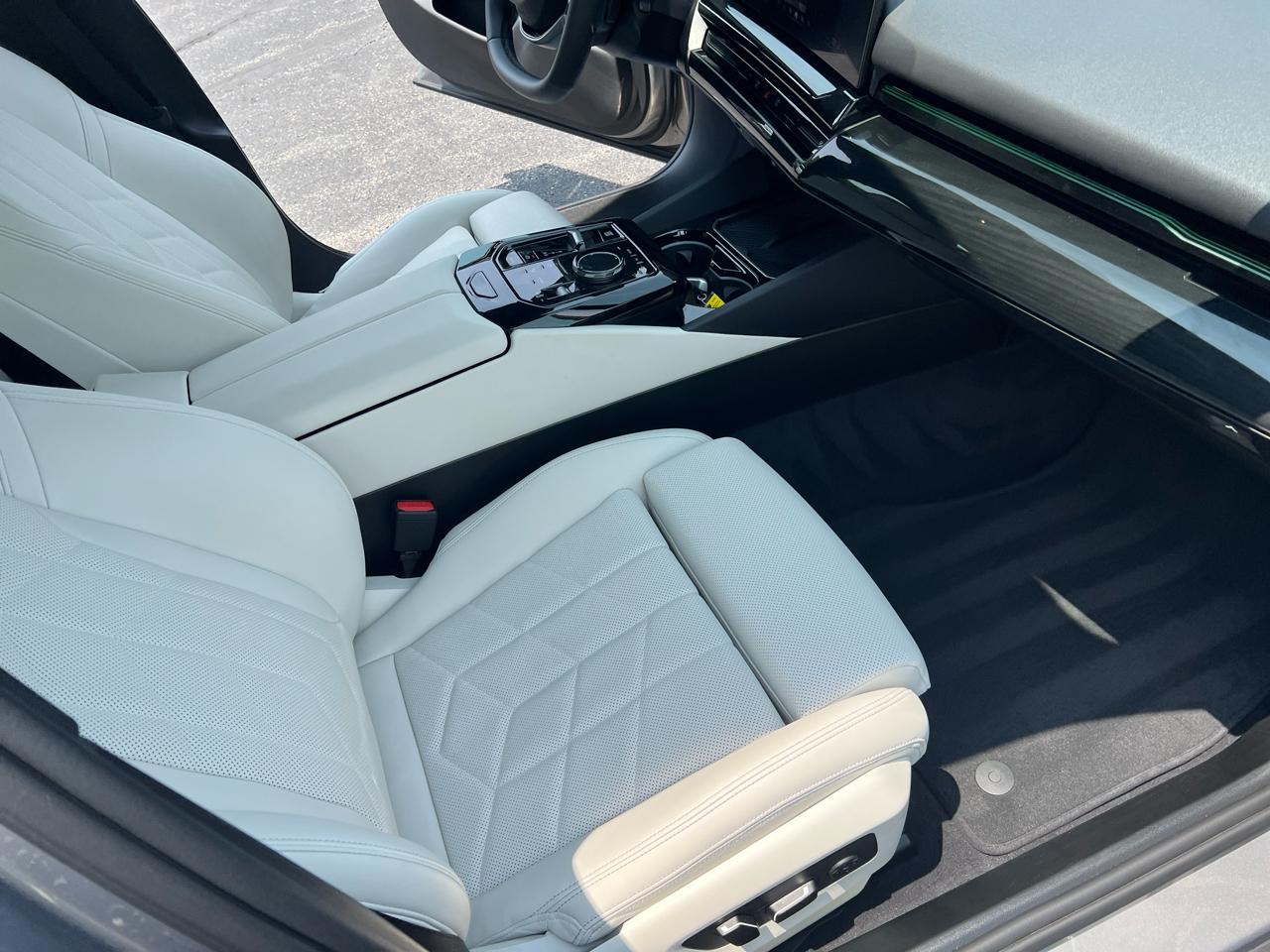 BMW 5 Series 530i xDrive Sedan 2024