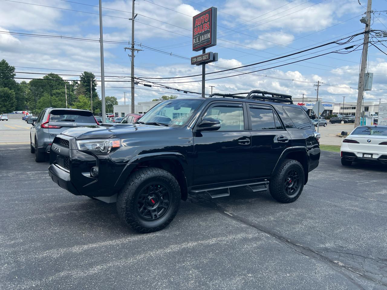 Toyota 4Runner TRD Pro 4WD (Natl) 2023