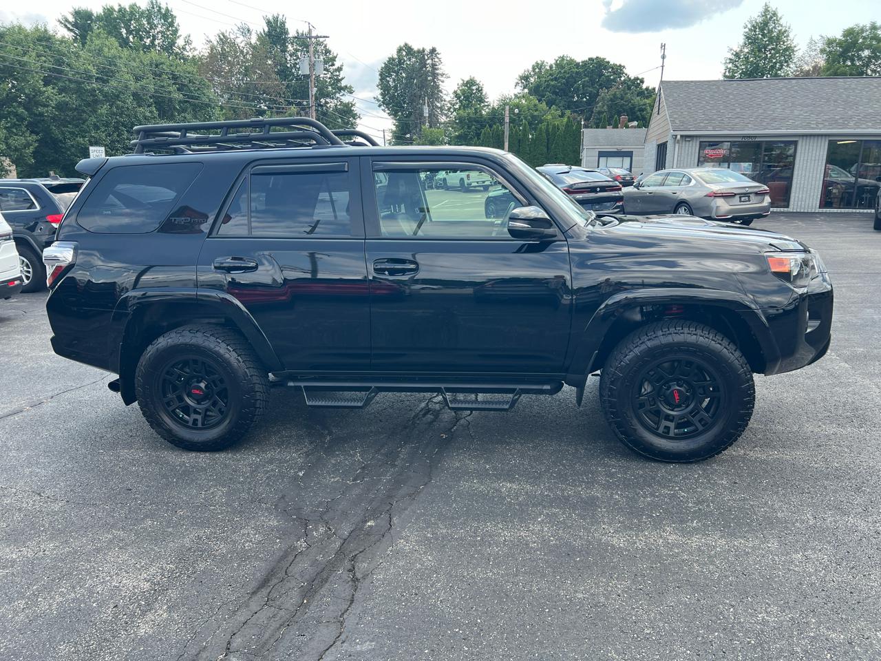 Toyota 4Runner TRD Pro 4WD (Natl) 2023