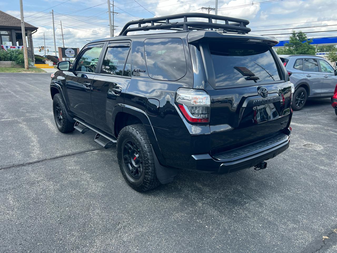 Toyota 4Runner TRD Pro 4WD (Natl) 2023