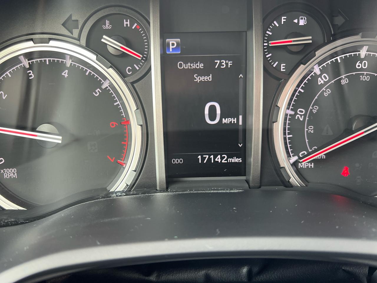 Toyota 4Runner TRD Pro 4WD (Natl) 2023