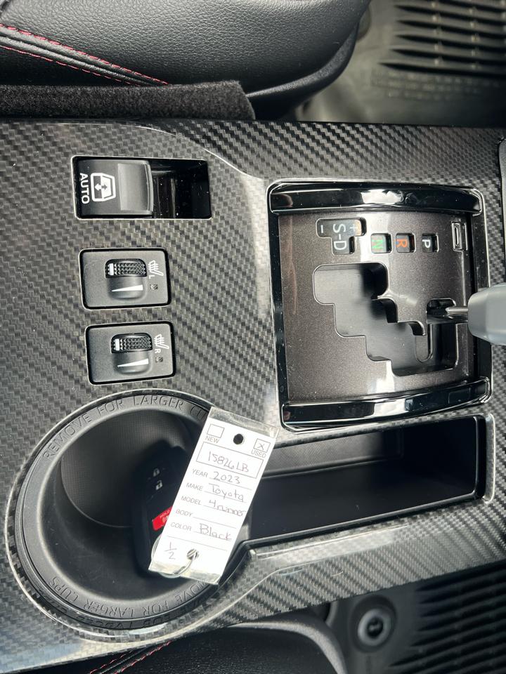 Toyota 4Runner TRD Pro 4WD (Natl) 2023