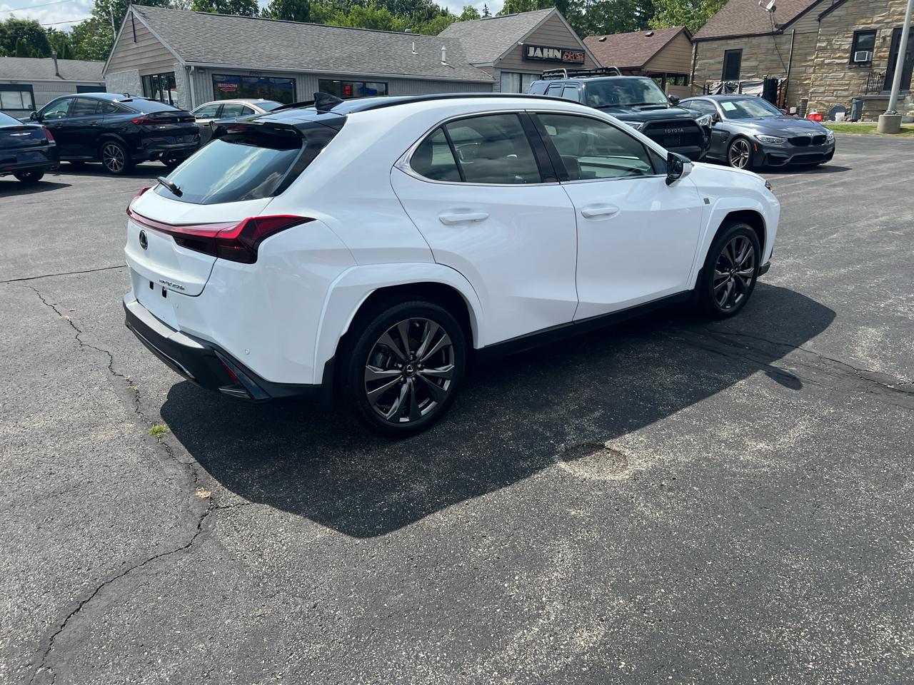 Lexus UX UX 250h F SPORT Design AWD 2023