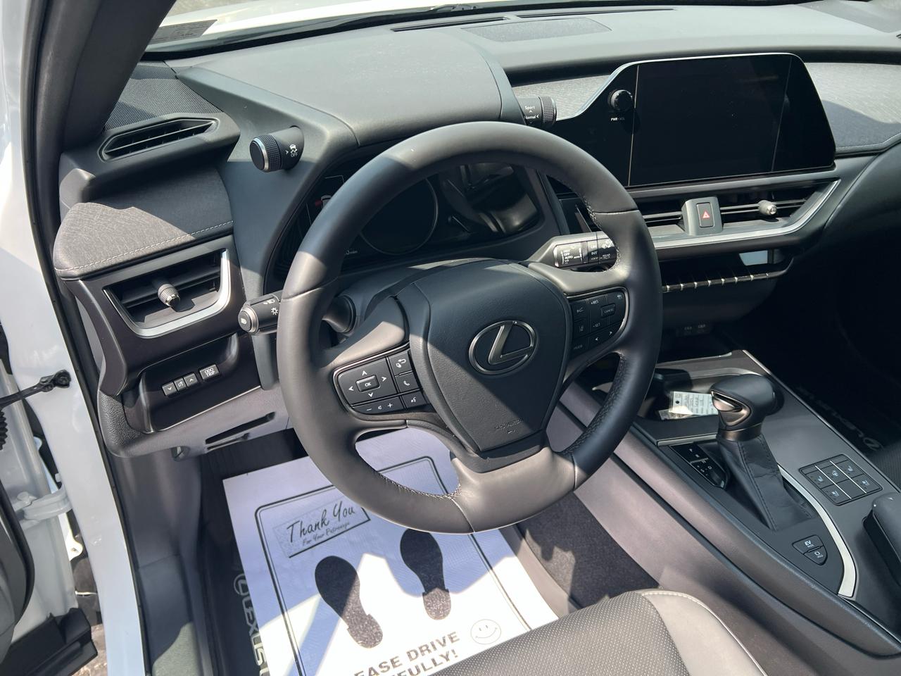 Lexus UX UX 250h F SPORT Design AWD 2023