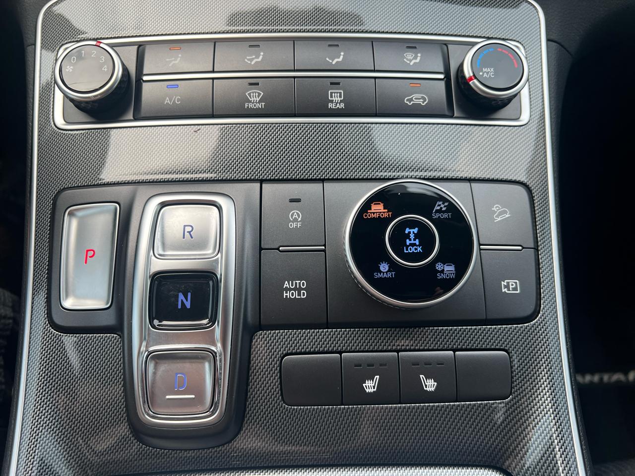 Hyundai Santa Fe SEL AWD 2022