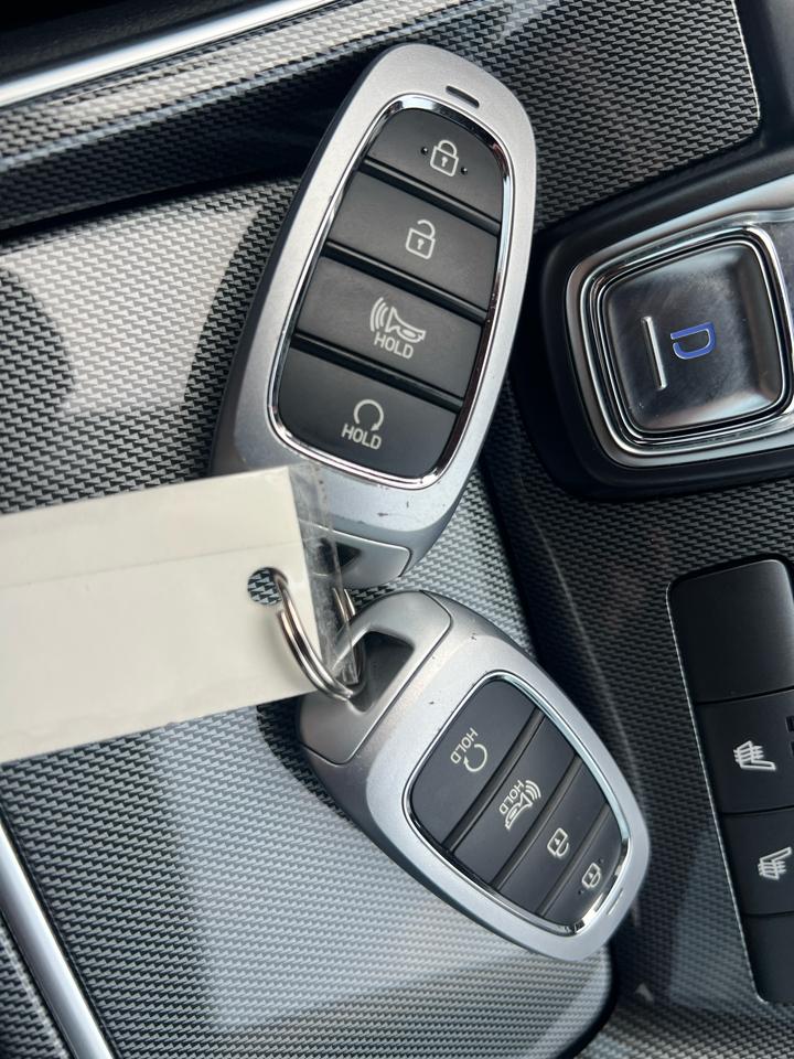 Hyundai Santa Fe SEL AWD 2022