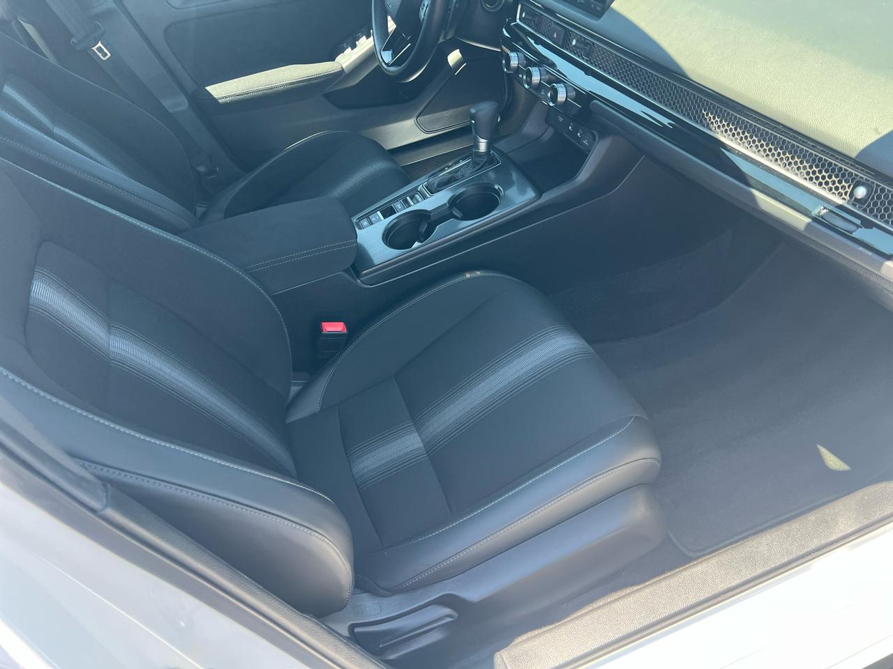 Honda Civic Hatchback Sport CVT 2025