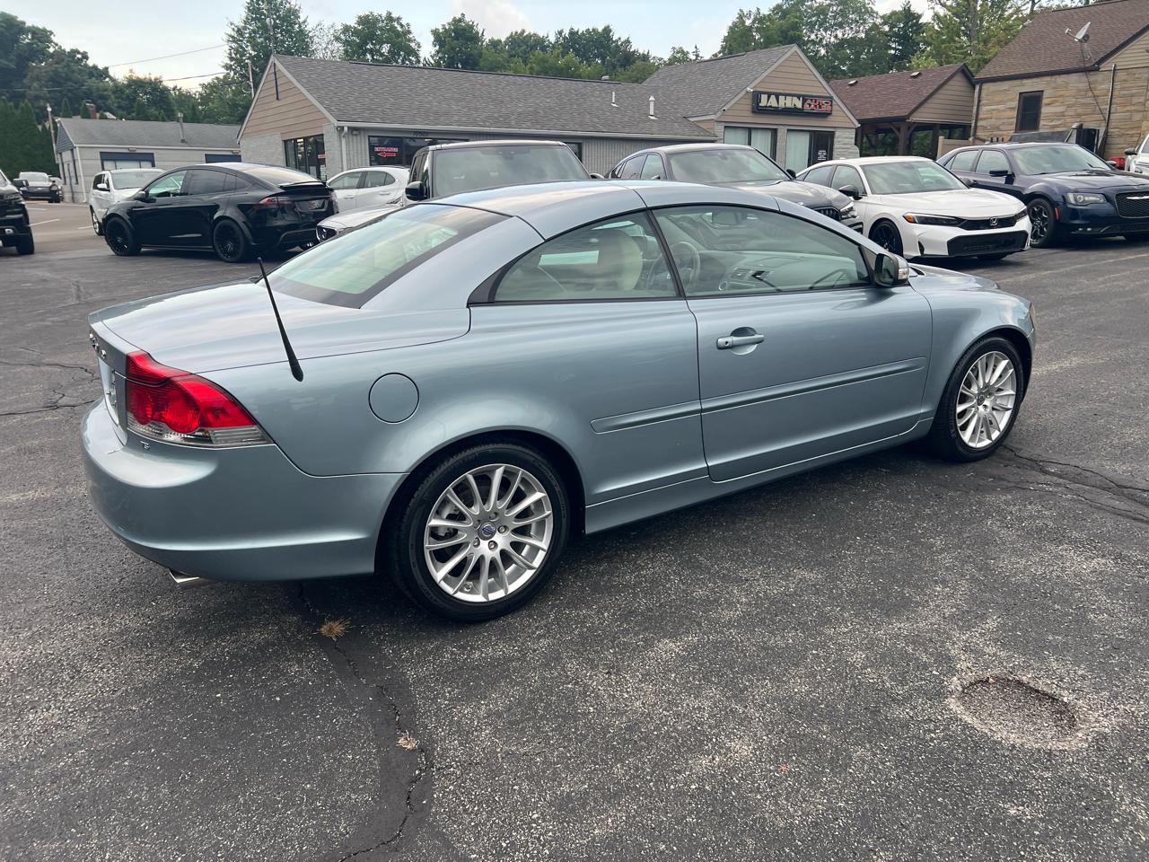 Volvo C70 2dr Conv Man 2009