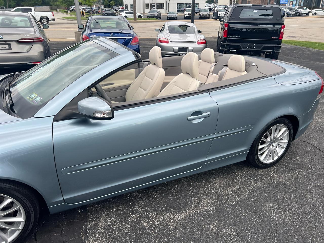 Volvo C70 2dr Conv Man 2009