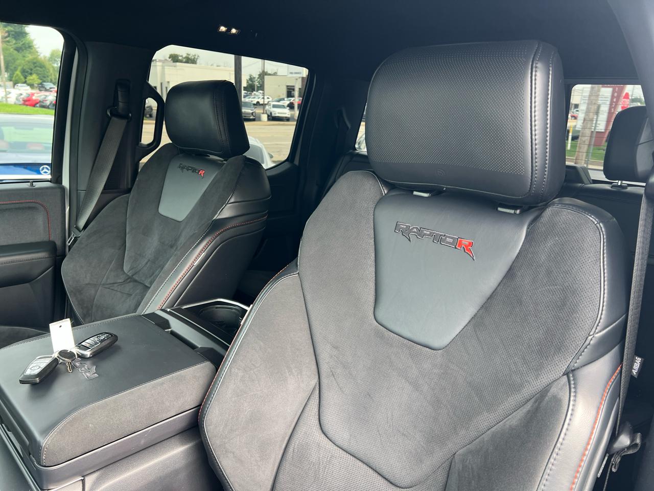 Ford F-150 Raptor SuperCrew 4WD 2023