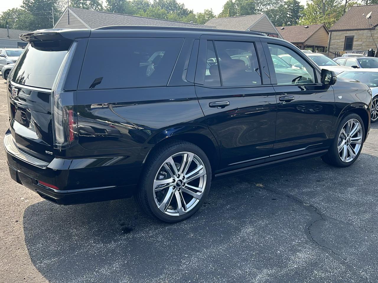 Cadillac Escalade 4WD 4dr Sport Platinum 2025