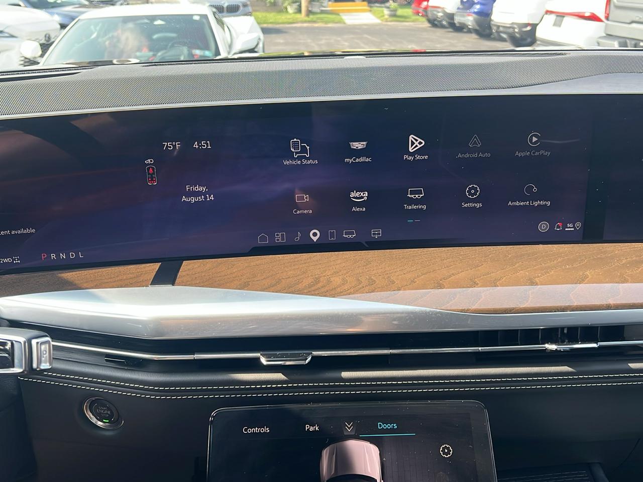 Cadillac Escalade 4WD 4dr Sport Platinum 2025