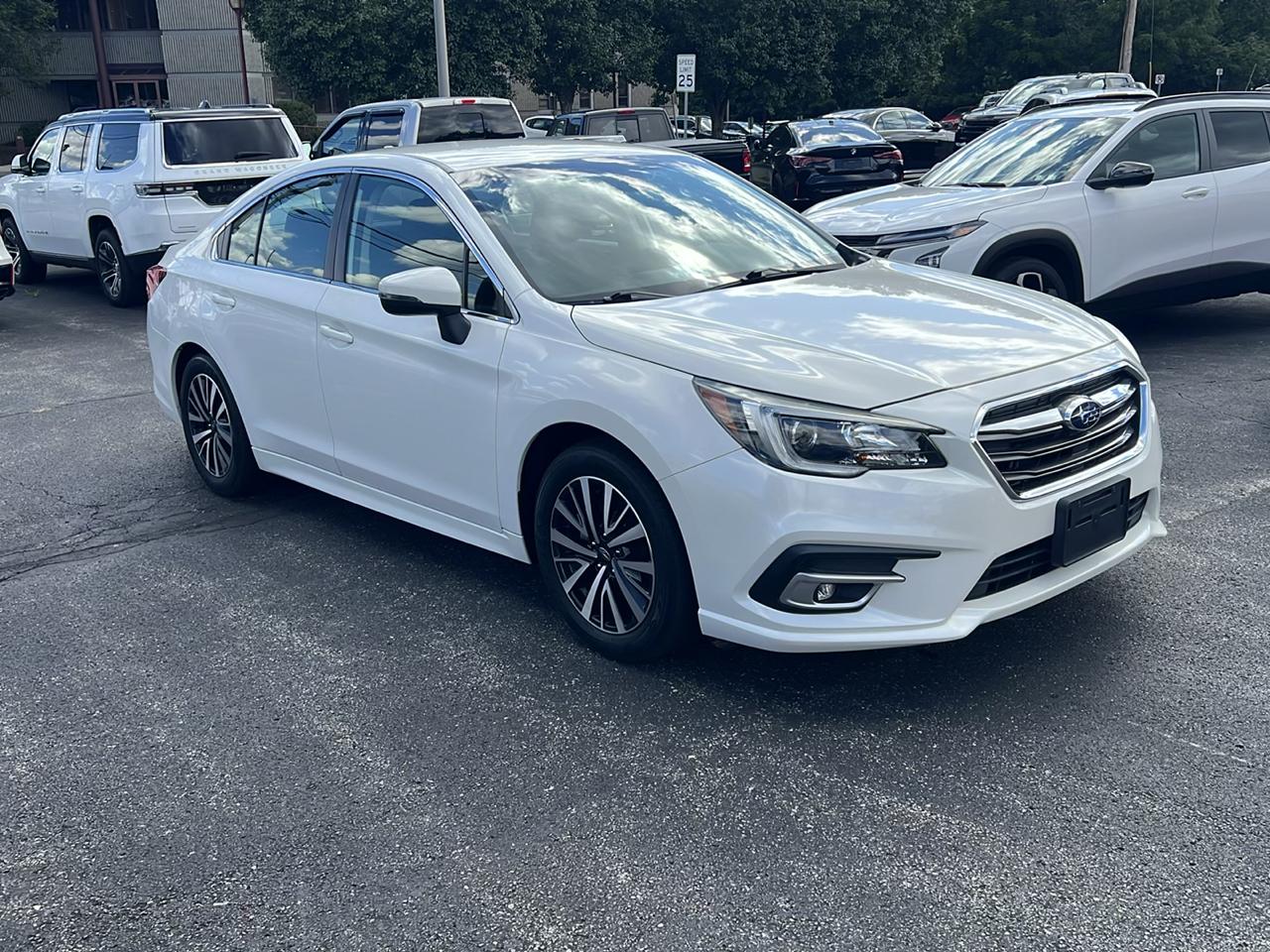 Subaru Legacy 2.5i Premium 2019