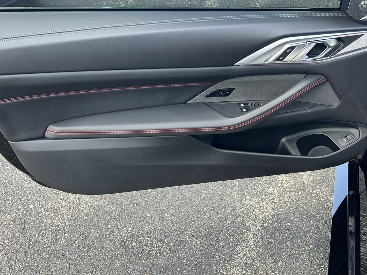 BMW M4 CS Coupe 2025