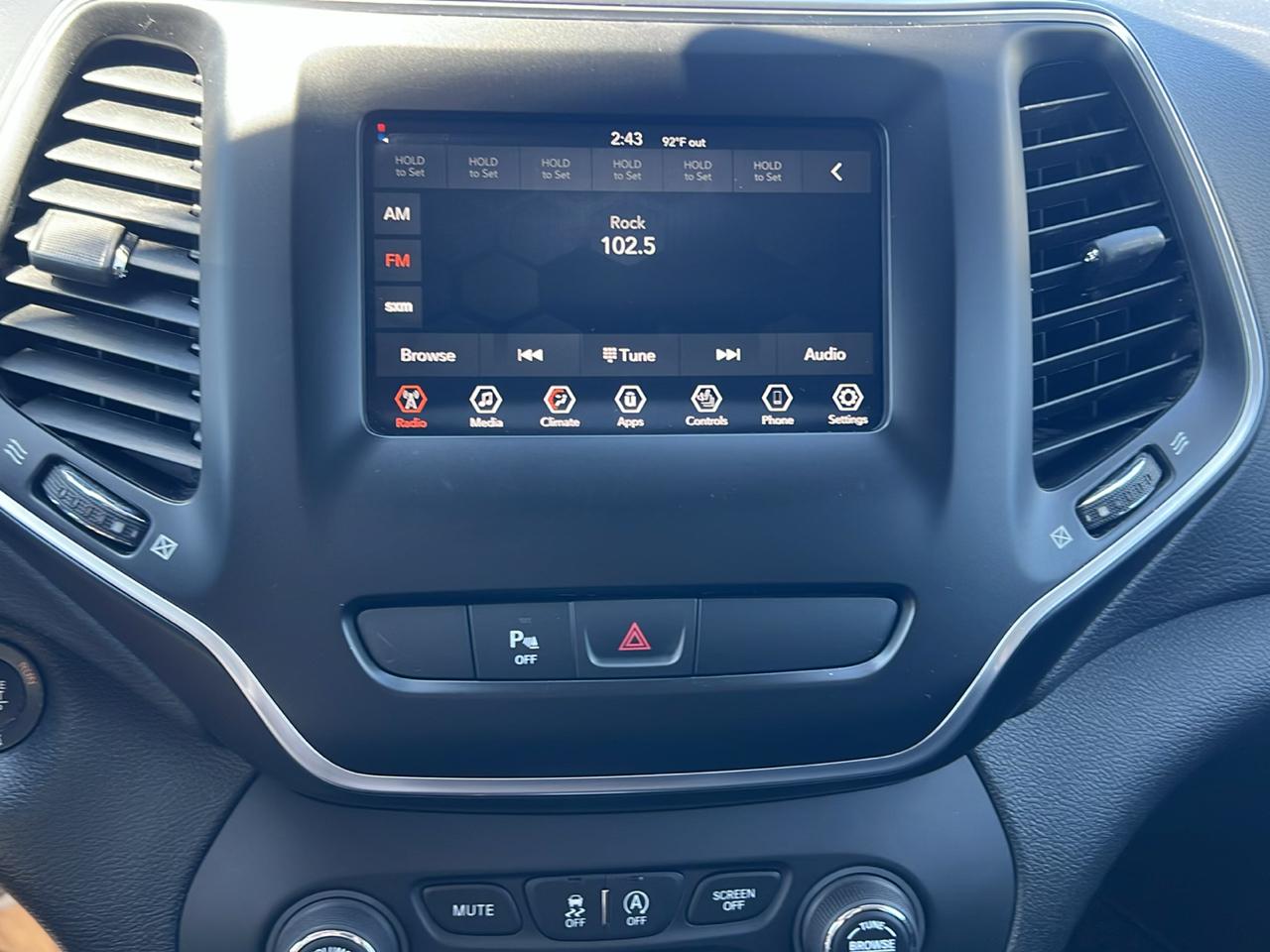 Jeep Cherokee Latitude Plus 4x4 2019