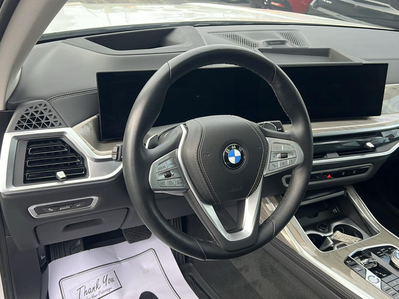 BMW X7 xDrive40i Sports Activity Vehicle 2024