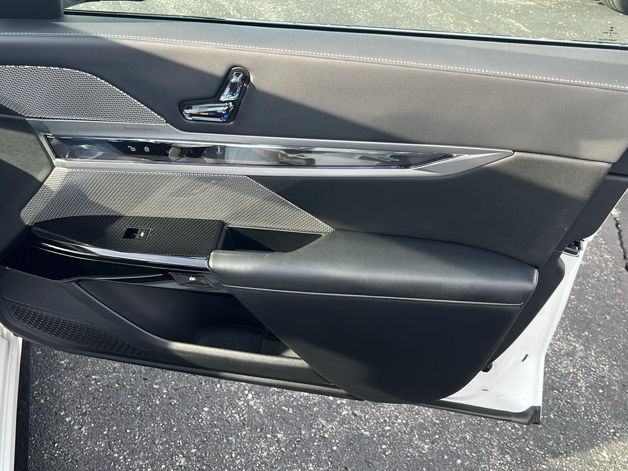 BMW 7 Series 760i xDrive Sedan 2023