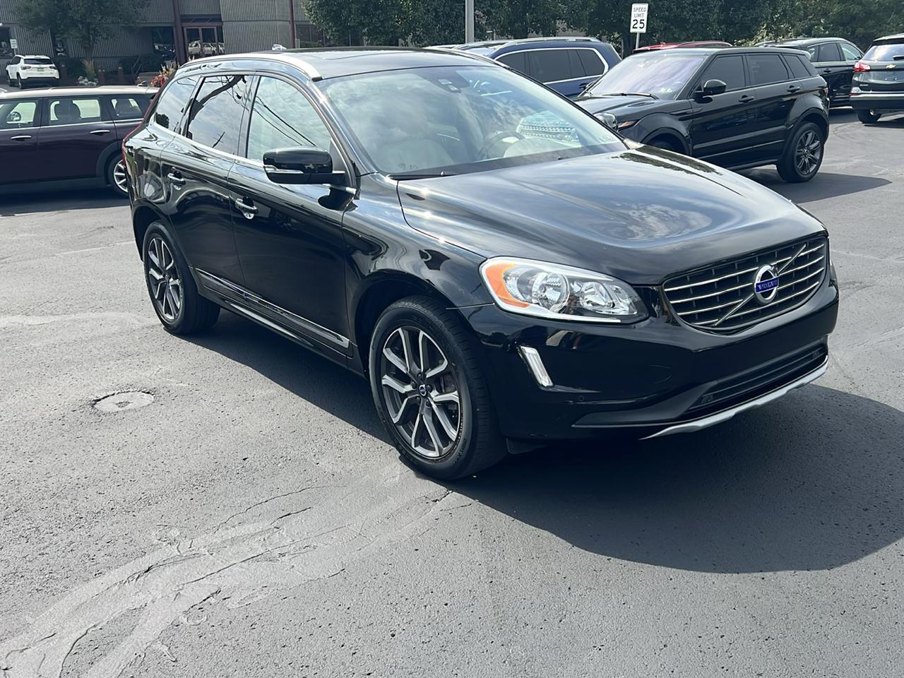 Volvo XC60 AWD 4dr T6 *Ltd Avail* 2016