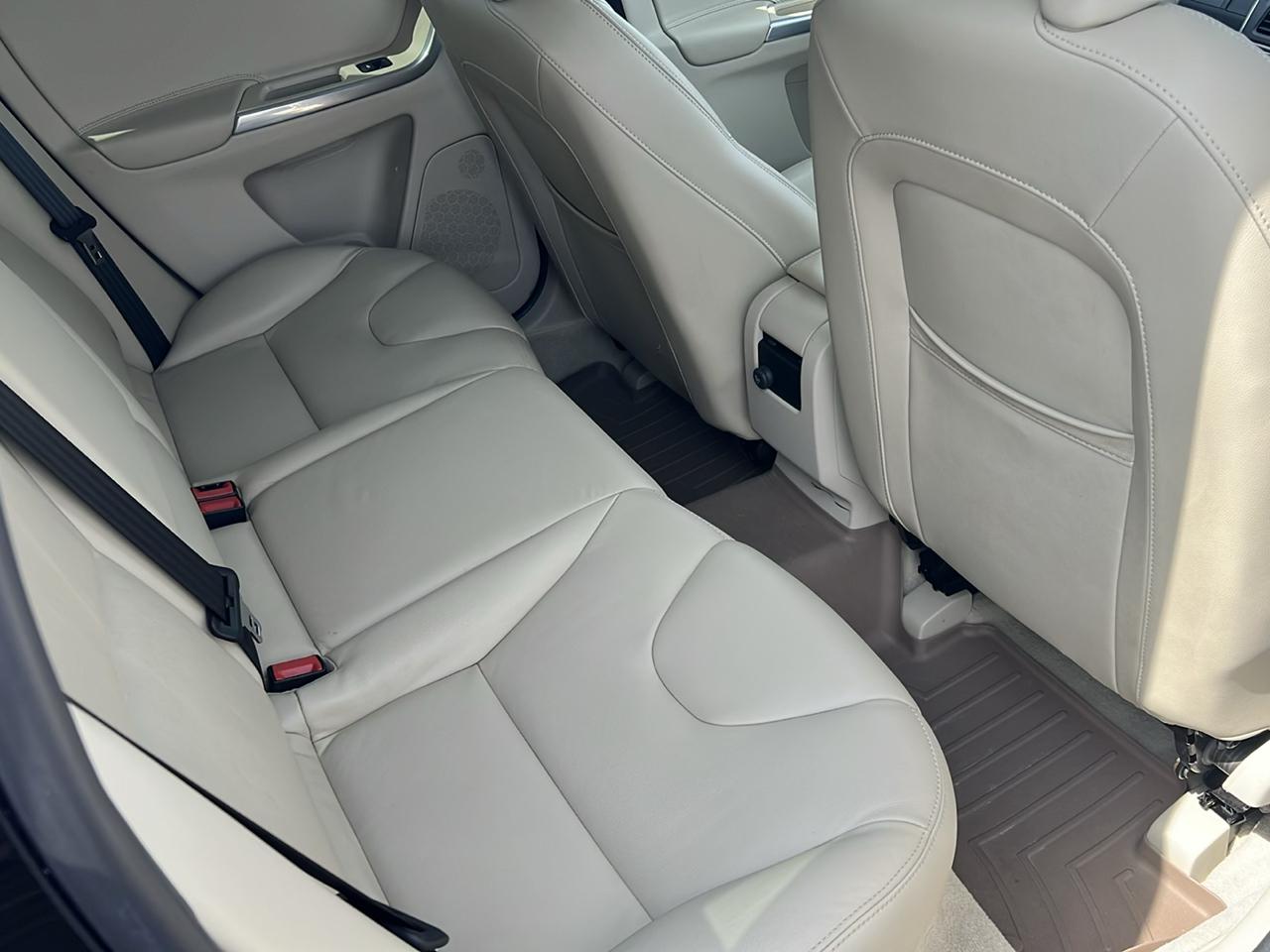 Volvo XC60 AWD 4dr T6 *Ltd Avail* 2016