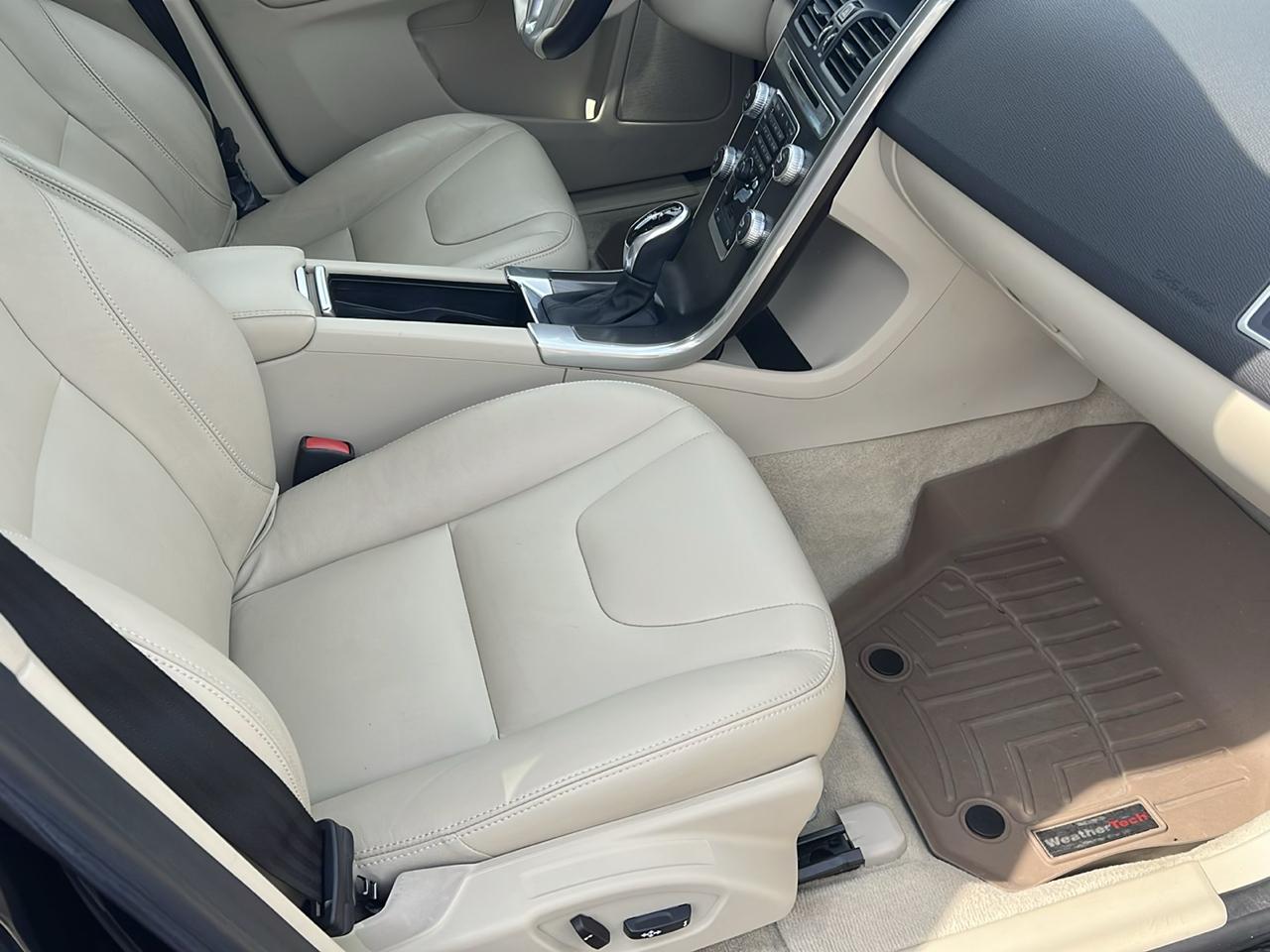 Volvo XC60 AWD 4dr T6 *Ltd Avail* 2016