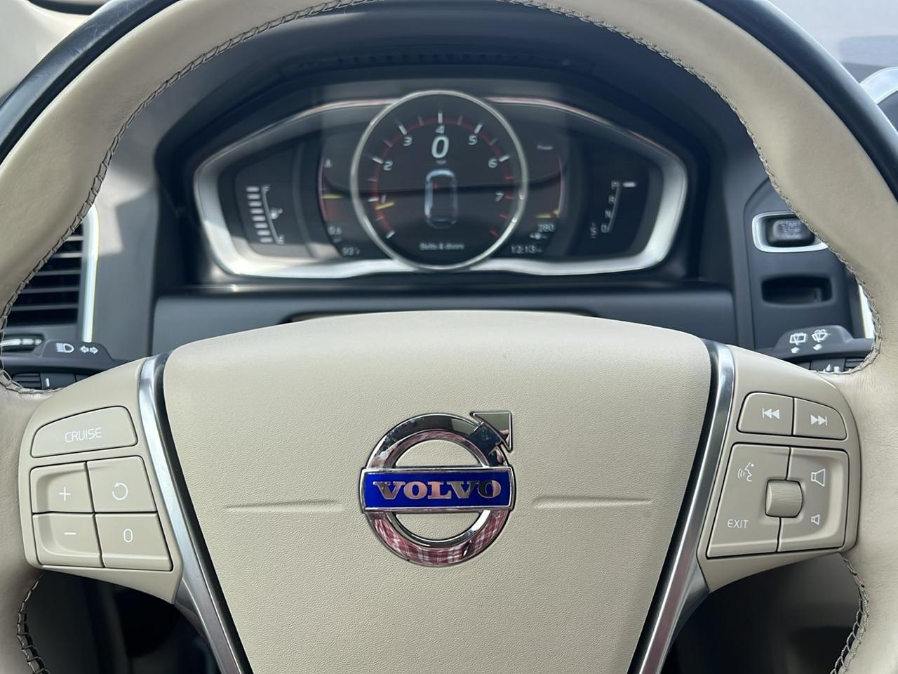 Volvo XC60 AWD 4dr T6 *Ltd Avail* 2016