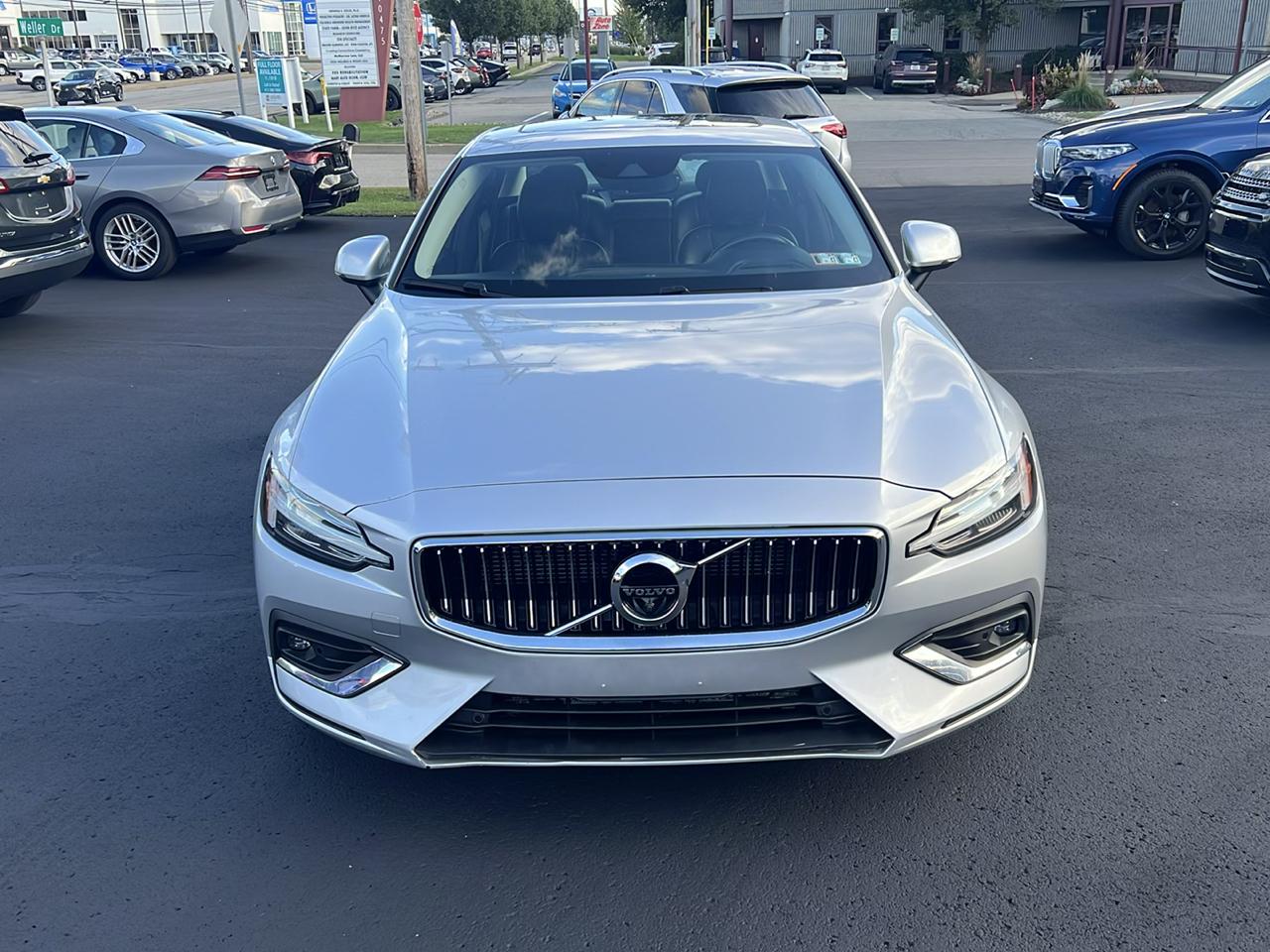 Volvo S60 B5 FWD Inscription 2022