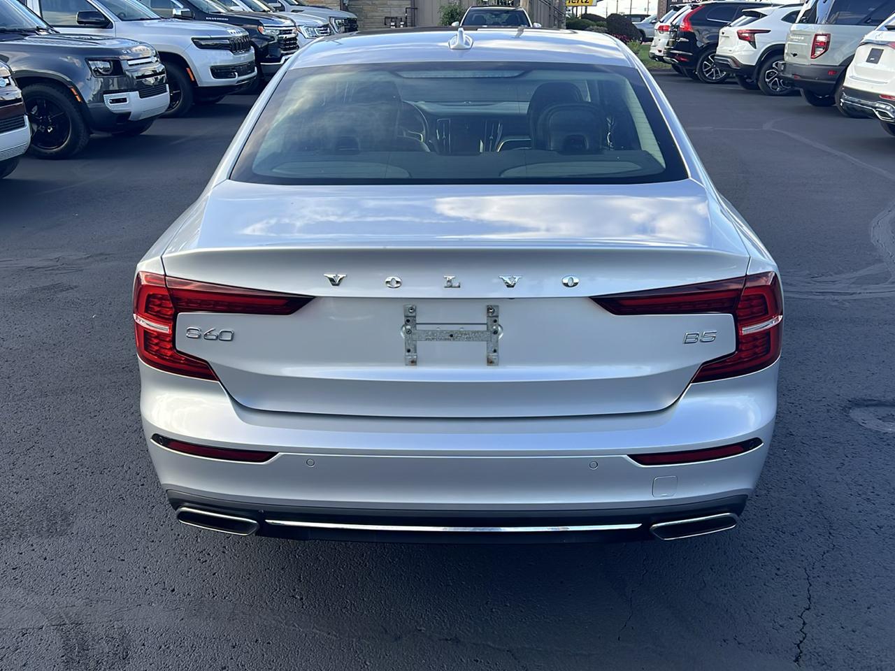 Volvo S60 B5 FWD Inscription 2022