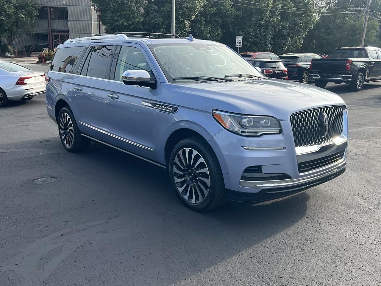Lincoln Navigator L Black Label 4x4 2023
