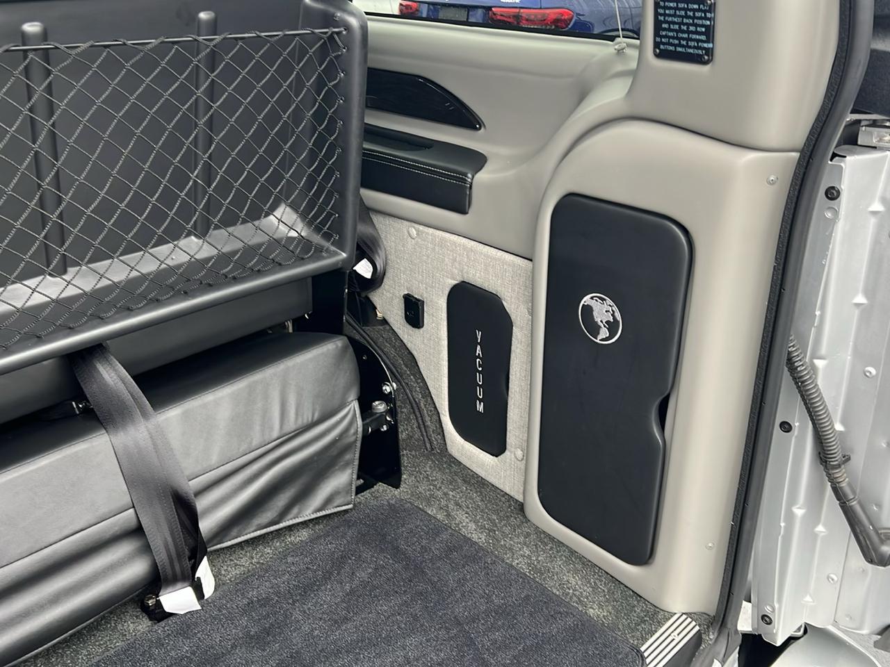 Chevrolet Express Cargo Van RWD 2500 155" 2025