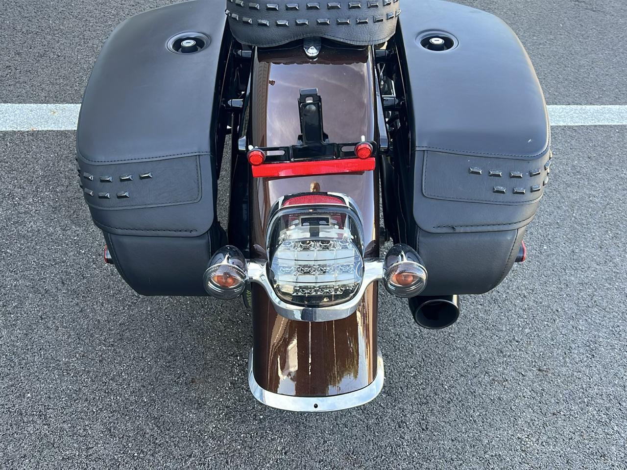 Harley-Davidson FLHCS  2019