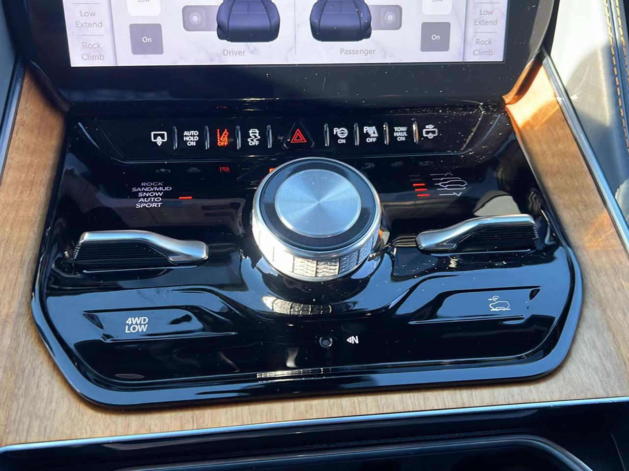 Jeep Grand Wagoneer Series III 4x4 2022