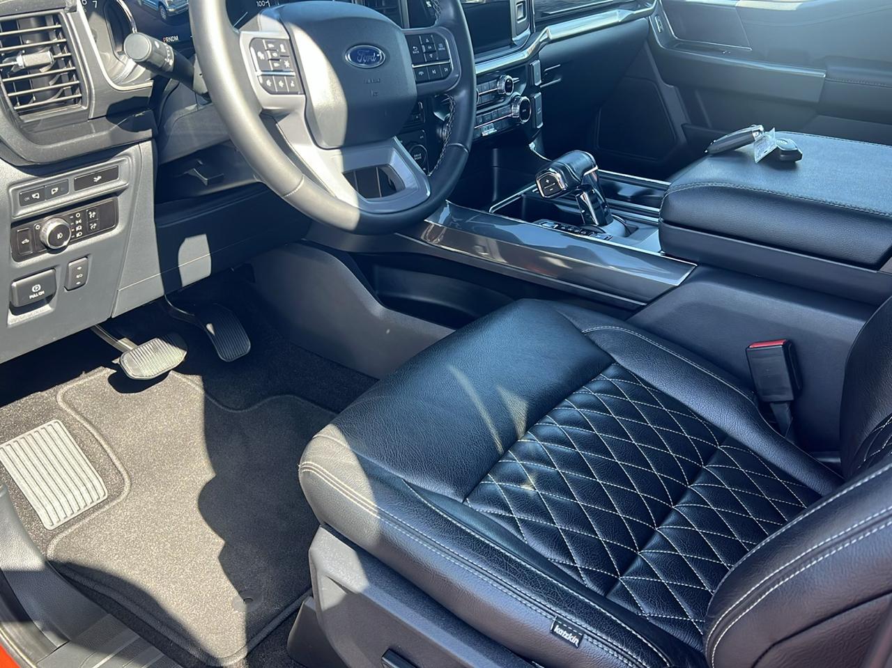Ford F-150 XLT SuperCrew 5.5-ft. Bed 4WD 2023