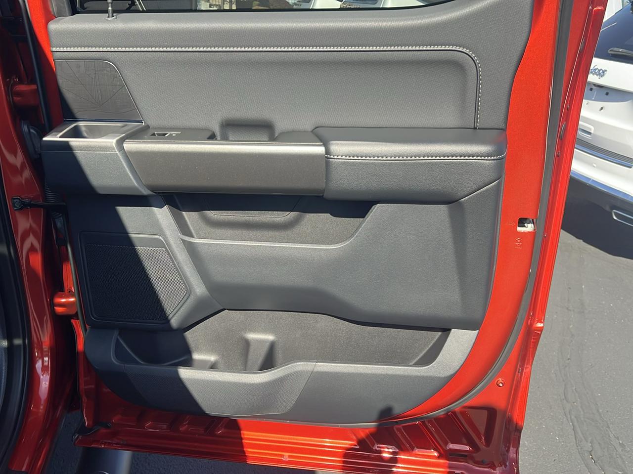 Ford F-150 XLT SuperCrew 5.5-ft. Bed 4WD 2023