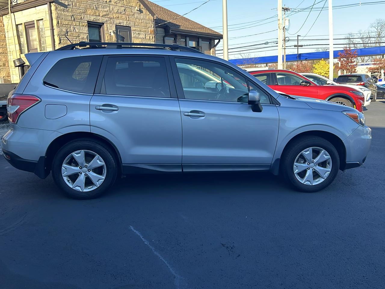 Subaru Forester 4dr CVT 2.5i Limited PZEV 2015