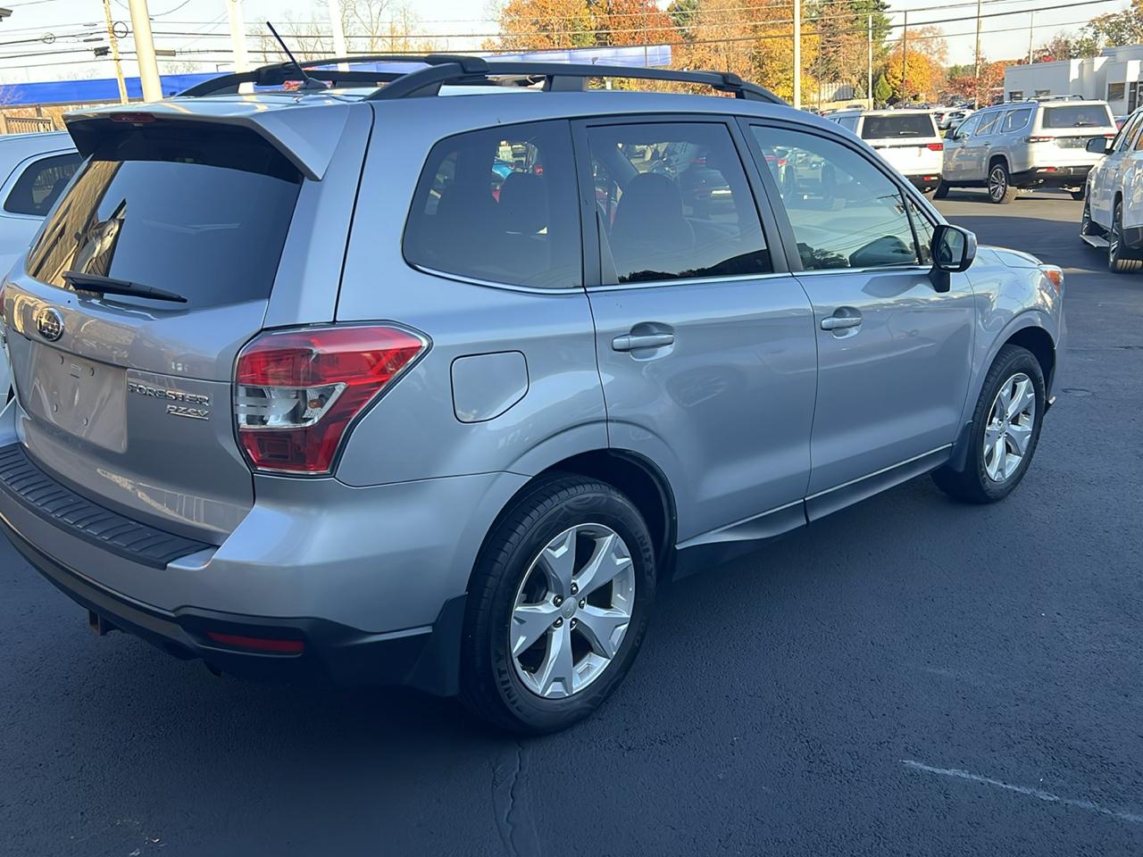 Subaru Forester 4dr CVT 2.5i Limited PZEV 2015