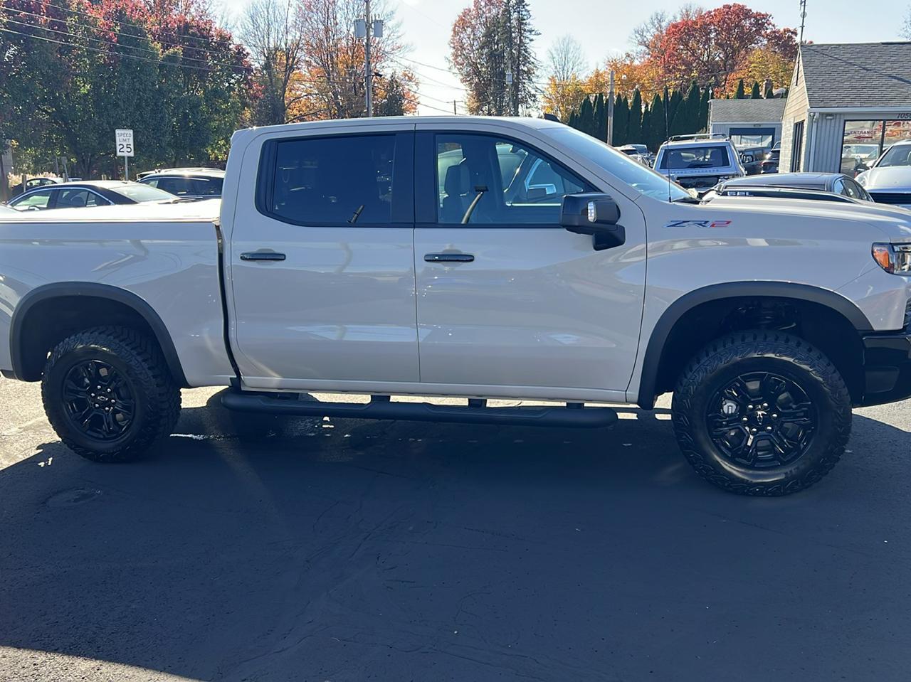 Chevrolet Silverado 1500 4WD Crew Cab 147" ZR2 2026