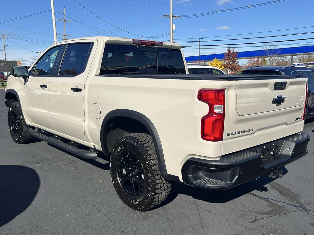 Chevrolet Silverado 1500 4WD Crew Cab 147" ZR2 2026
