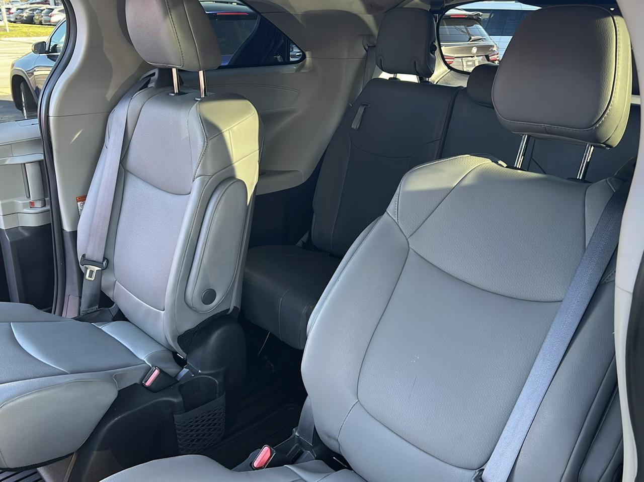 Toyota Sienna XLE 7-Passenger AWD 2023